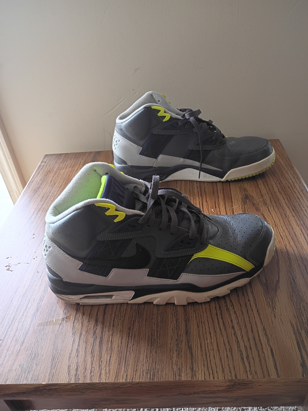 Nike Men's Gray and Neon Yellow High-Top Sneakers